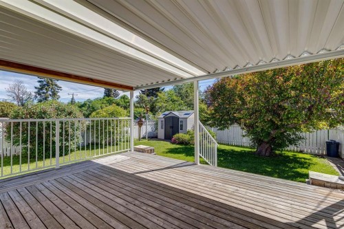 8028 5 Street Sw, Calgary, AB 