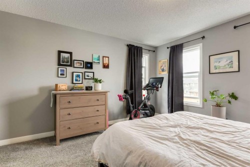 260 Sundown View, Cochrane, AB 