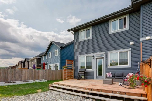 260 Sundown View, Cochrane, AB 