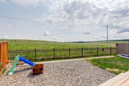 260 Sundown View, Cochrane, AB 