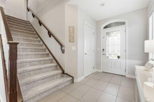 127 Marquis Grove Se, Calgary, AB - Indoor Photo Showing Other Room