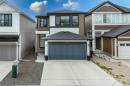 54 Seton Manor Se, Calgary, AB 