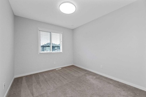 54 Seton Manor Se, Calgary, AB 