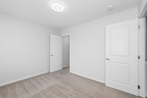 54 Seton Manor Se, Calgary, AB 