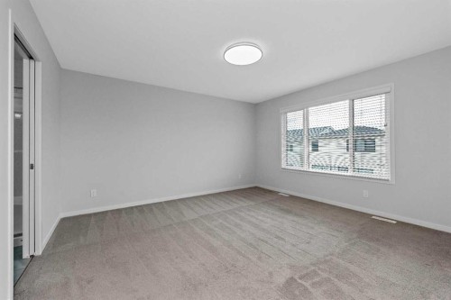 54 Seton Manor Se, Calgary, AB 