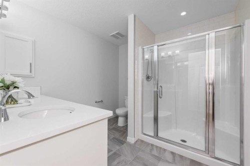54 Seton Manor Se, Calgary, AB 