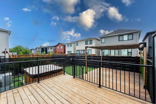 54 Seton Manor Se, Calgary, AB 