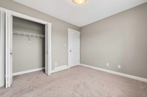 111-81 Willow Road, Blackfalds, AB 