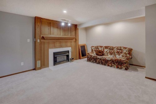 3444 Temple Way Ne, Calgary, AB 