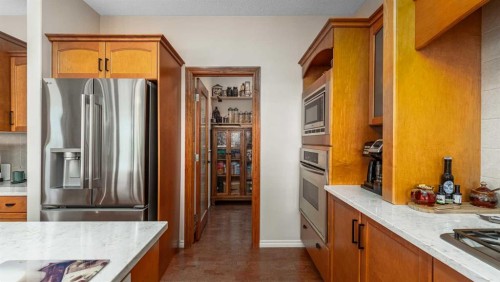 37 Cimarron Park Green, Okotoks, AB 