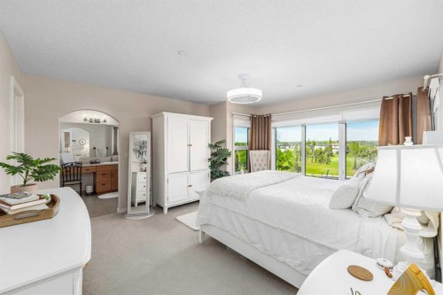 37 Cimarron Park Green, Okotoks, AB 