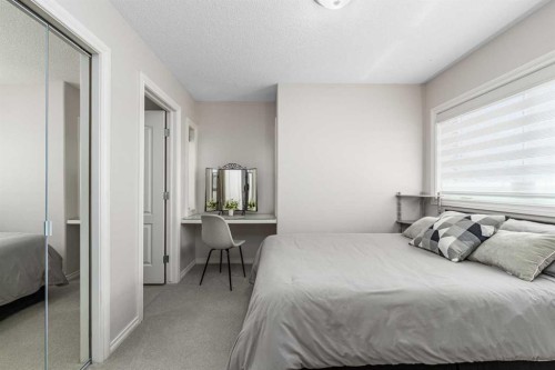 37 Cimarron Park Green, Okotoks, AB 