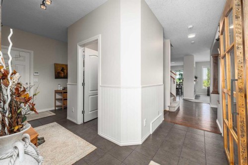 37 Cimarron Park Green, Okotoks, AB 