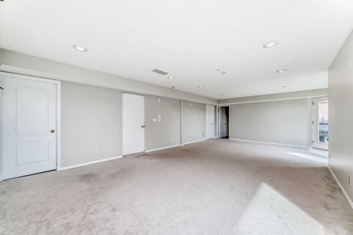 78 Scimitar View Nw, Calgary, AB 