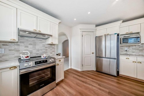 78 Scimitar View Nw, Calgary, AB 
