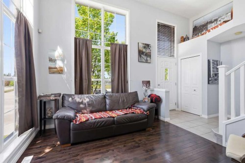 148 Cranarch Road Se, Calgary, AB - Indoor Photo Showing Other Room