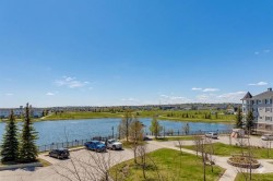 1309-5 Country Village Park NE Calgary, AB T3K 0G1