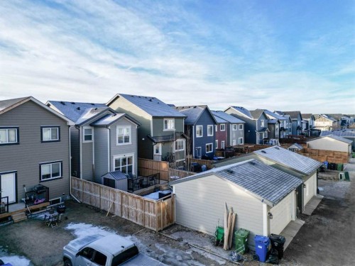 318 Masters Row Se, Calgary, AB 