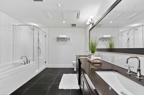 102-211 Quarry Way Se, Calgary, AB - Indoor Photo Showing Bathroom