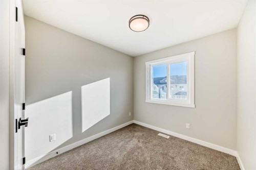 903 Clover Road, Carstairs, AB - Indoor Photo Showing Other Room