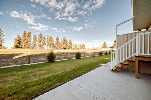 903 Clover Road, Carstairs, AB - Outdoor