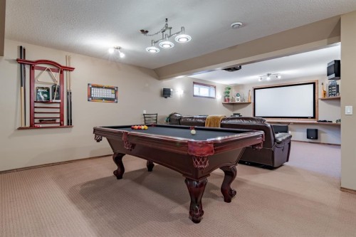 6 Cranwell Link Se, Calgary, AB - Indoor Photo Showing Other Room