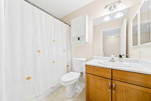 203 Mckenzie Towne Gate Se, Calgary, AB 