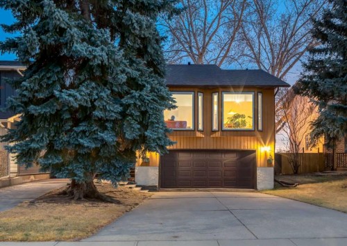 63 Brookpark Crescent Sw, Calgary, AB - Outdoor
