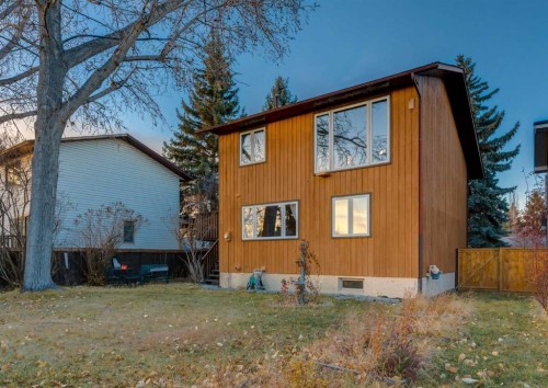 63 Brookpark Crescent Sw, Calgary, AB - Outdoor