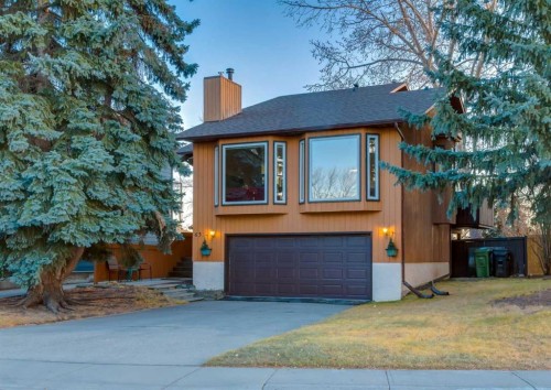 63 Brookpark Crescent Sw, Calgary, AB - Outdoor