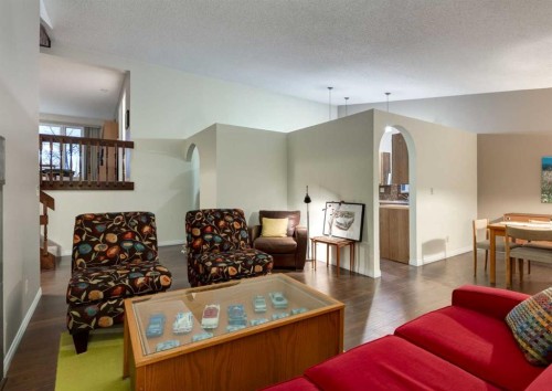 63 Brookpark Crescent Sw, Calgary, AB - Indoor Photo Showing Living Room