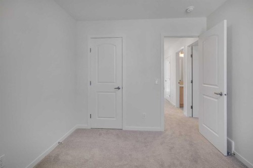 541 Bayview Street Sw, Airdrie, AB - Indoor Photo Showing Other Room