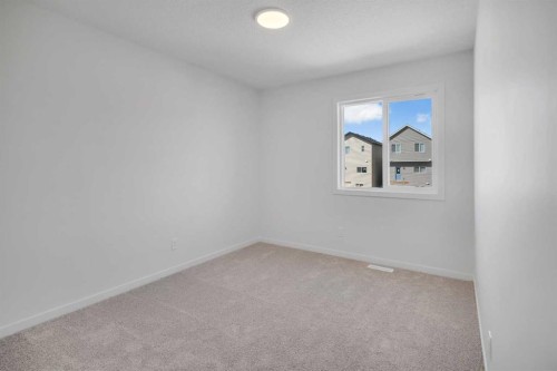 541 Bayview Street Sw, Airdrie, AB - Indoor Photo Showing Other Room