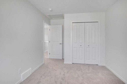 541 Bayview Street Sw, Airdrie, AB - Indoor