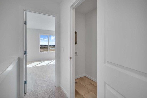 541 Bayview Street Sw, Airdrie, AB - Indoor Photo Showing Other Room