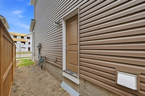 541 Bayview Street Sw, Airdrie, AB - Outdoor