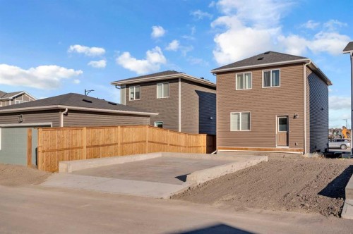 541 Bayview Street Sw, Airdrie, AB - Outdoor With Exterior