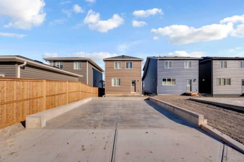541 Bayview Street Sw, Airdrie, AB - Outdoor