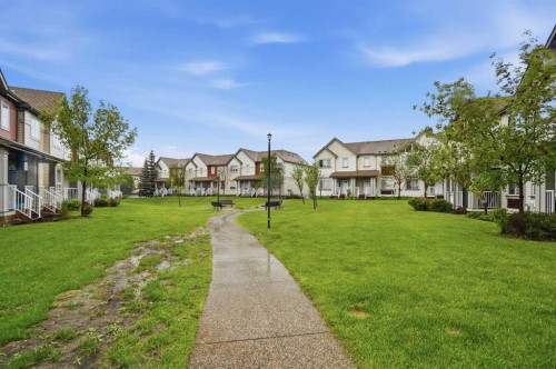 65 Copperstone Cove Se, Calgary, AB 