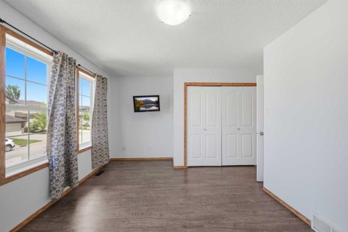 11 Covecreek Close Ne, Calgary, AB 