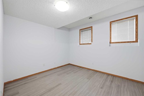 11 Covecreek Close Ne, Calgary, AB 