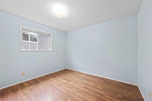 159 Shawinigan Drive Sw, Calgary, AB - Indoor Photo Showing Other Room