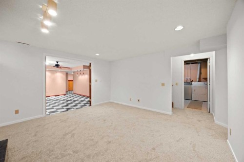 159 Shawinigan Drive Sw, Calgary, AB - Indoor Photo Showing Other Room
