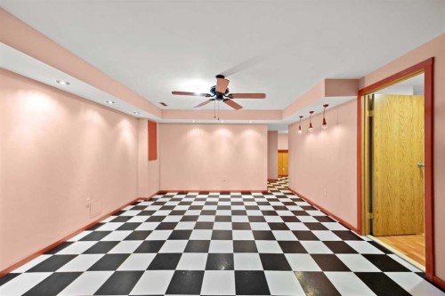 159 Shawinigan Drive Sw, Calgary, AB - Indoor Photo Showing Bedroom