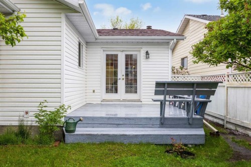 159 Shawinigan Drive Sw, Calgary, AB - Outdoor With Exterior
