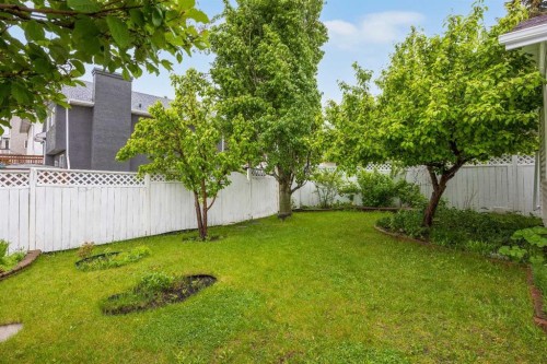159 Shawinigan Drive Sw, Calgary, AB - Outdoor