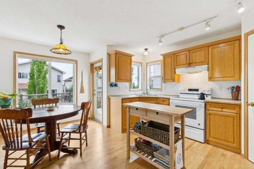 23 Tuscarora Close Nw, Calgary, AB - Indoor