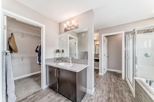 259 Kingfisher Crescent Se, Airdrie, AB 