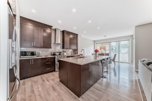 259 Kingfisher Crescent Se, Airdrie, AB 