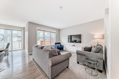 259 Kingfisher Crescent Se, Airdrie, AB 